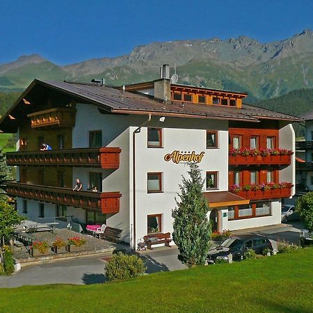 Alpenhof Pension-Garni ナウダース エクステリア 写真