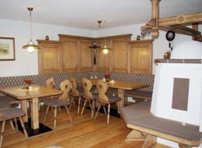 Alpenhof Pension-Garni ナウダース エクステリア 写真