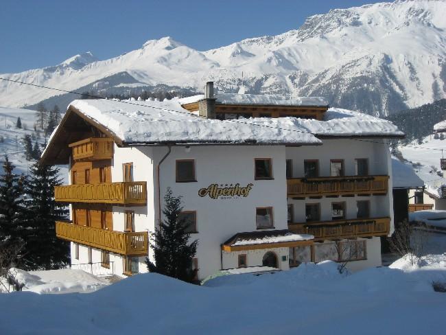 Alpenhof Pension-Garni ナウダース エクステリア 写真